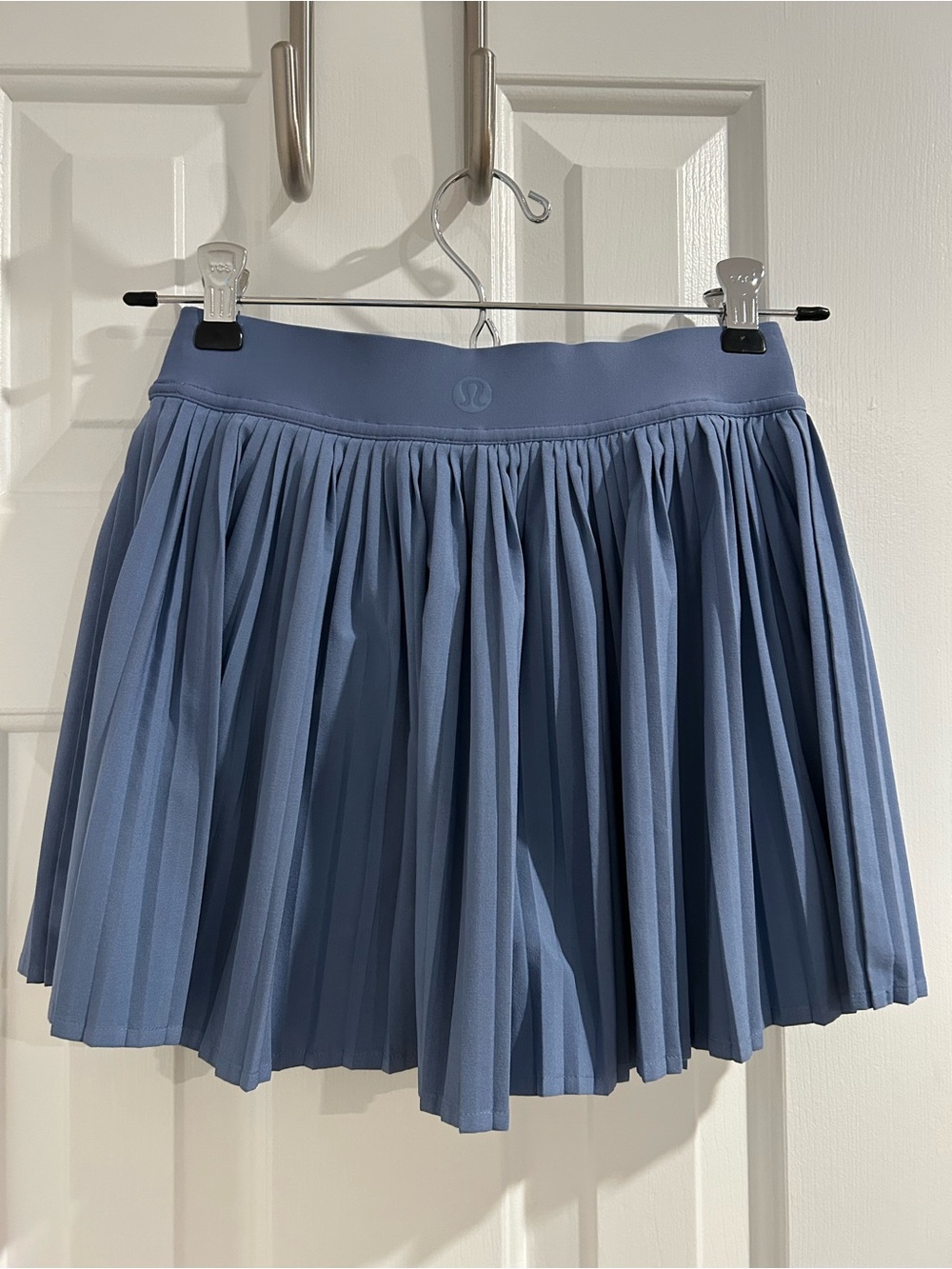 Lululemon Blue Pleated Tennis Skirt Size 2 - Picture 2 of 3